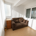 Titulescu, apartament cu balcon cat o camera, metrou la 2 minute.